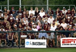 米兰体育入口-中国足球传球节奏变化时机研究，足球传球的准确性和力度